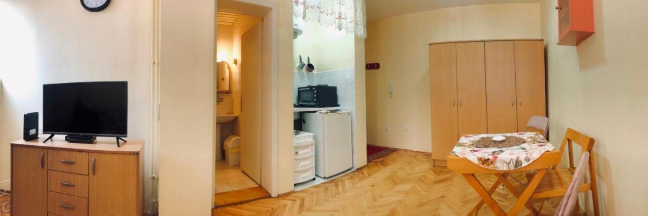 Kraguj Apartments 1 كراغوييفاك المظهر الخارجي الصورة